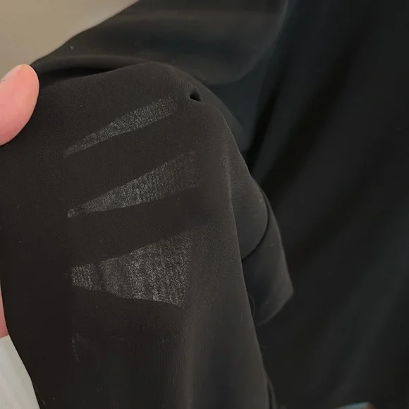 Banana Republic - Black Sheer Sleeve Top - XL - Picture 2 of 4